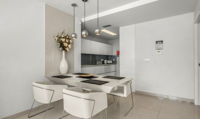 Reventa - Villa -
Torrevieja