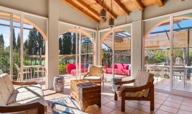 Reventa - Finca -
Catral