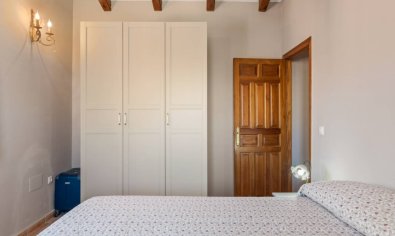 Reventa - Finca -
Catral