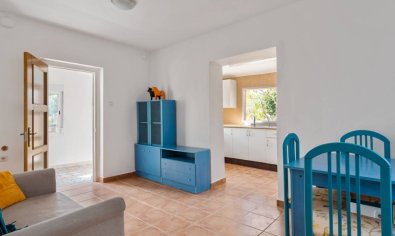 Reventa - Finca -
Catral