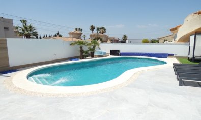 Resale - Villa -
Ciudad Quesada