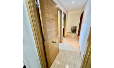 Reventa - Apartamento / piso -
Formentera del Segura