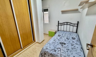 Reventa - Apartamento / piso -
Formentera del Segura