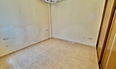 Reventa - Apartamento / piso -
Formentera del Segura