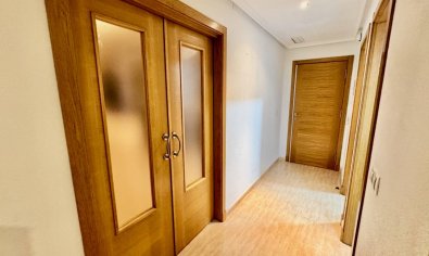 Reventa - Apartamento / piso -
Formentera del Segura