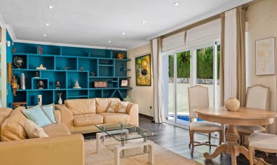 Bestaande bouw - Villa -
Algorfa - Montemar