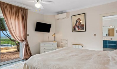 Bestaande bouw - Villa -
Algorfa - Montemar