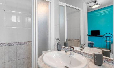 Reventa - Finca -
Los Montesinos