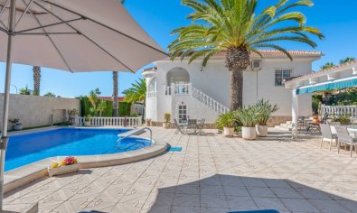 Reventa - Villa -
Ciudad Quesada