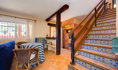 Bestaande bouw - Chalet -
San Miguel de Salinas