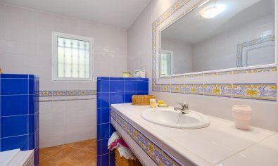 Bestaande bouw - Chalet -
San Miguel de Salinas