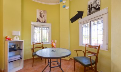 Bestaande bouw - Chalet -
San Miguel de Salinas