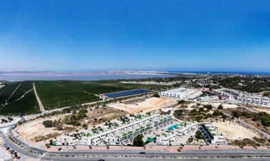 Obra nueva - Bungalow -
Torrevieja - Lago Jardin