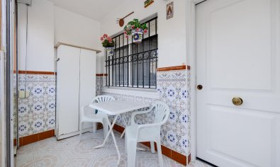 Reventa - Bungalow -
Torrevieja - playa de los naufragos