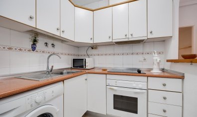 Reventa - Bungalow -
Torrevieja - playa de los naufragos