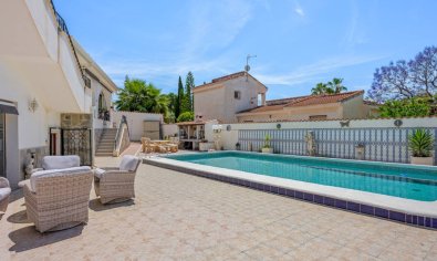 Bestaande bouw - Villa -
Ciudad Quesada
