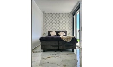 Obra nueva - Villa -
Pilar de la Horadada