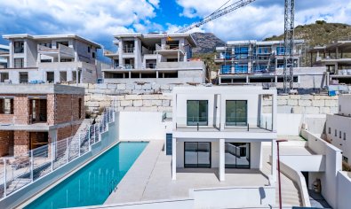 Obra nueva - Villa -
Finestrat