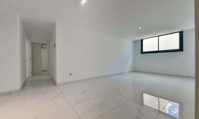 Obra nueva - Villa -
Finestrat