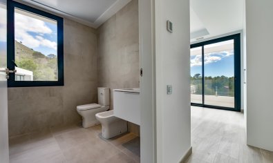 Obra nueva - Villa -
Finestrat
