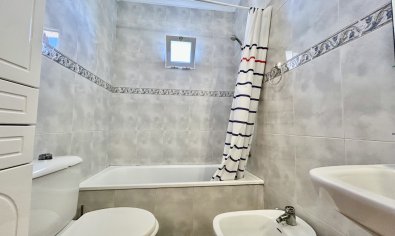 Reventa - Ático -
Orihuela Costa - La Zenia