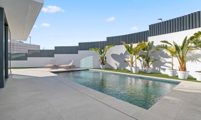 Nieuwbouw Woningen - Villa -
Benidorm