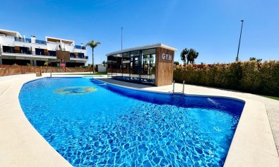 Modern corner apartment with ocean views in Pilar de la Horadada