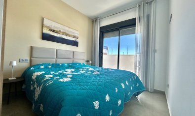 Modern corner apartment with ocean views in Pilar de la Horadada