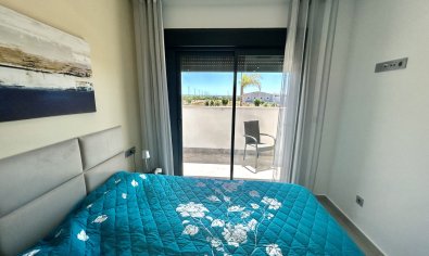 Modern corner apartment with ocean views in Pilar de la Horadada