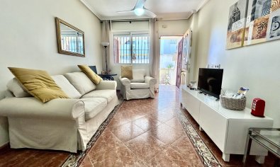 Bestaande bouw - Appartement -
Orihuela Costa - La Zenia