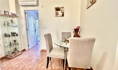Bestaande bouw - Appartement -
Orihuela Costa - La Zenia