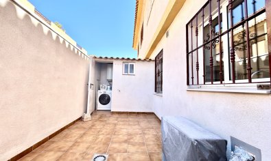 Bestaande bouw - Appartement -
Orihuela Costa - La Zenia