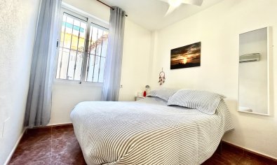 Bestaande bouw - Appartement -
Orihuela Costa - La Zenia