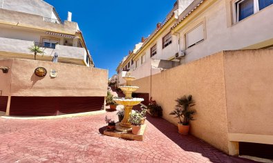 Bestaande bouw - Appartement -
Orihuela Costa - La Zenia