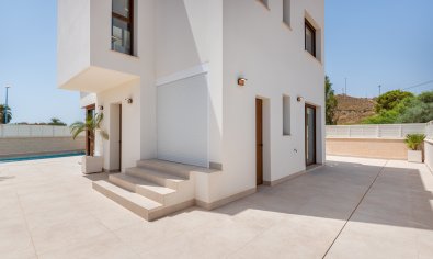Nieuwbouw Woningen - Villa -
Vera