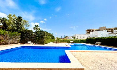 Bestaande bouw - Villa -
Orihuela Costa - La Zenia