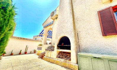Bestaande bouw - Villa -
Orihuela Costa - La Zenia