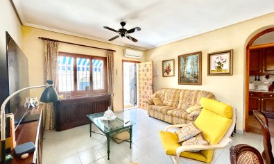 Bestaande bouw - Villa -
Orihuela Costa - La Zenia