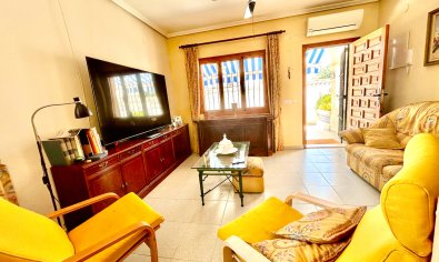 Bestaande bouw - Villa -
Orihuela Costa - La Zenia