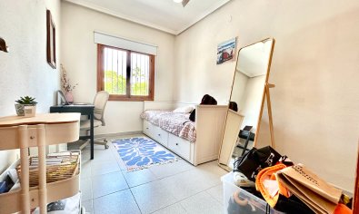 Bestaande bouw - Villa -
Orihuela Costa - La Zenia