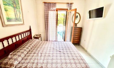 Bestaande bouw - Villa -
Orihuela Costa - La Zenia