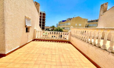 Bestaande bouw - Villa -
Orihuela Costa - La Zenia