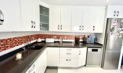 Resale - Villa -
Torrevieja - Los Balcones