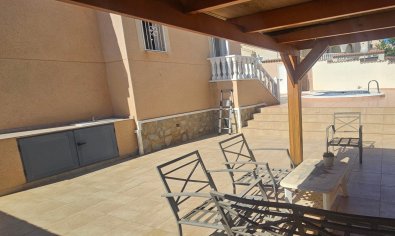 Vrijstaande woning Rojales met privézwembad en tuin