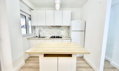 Modern 3-bedroom apartment in downtown Torrevieja