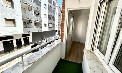 Modern 3-bedroom apartment in downtown Torrevieja