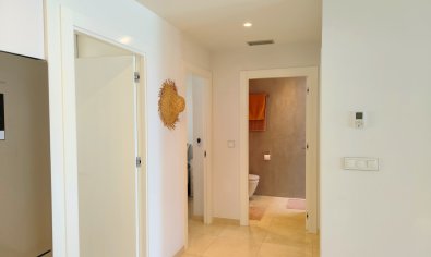 Villa moderna con piscina privada en San Miguel de Salinas