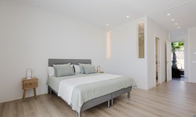 Reventa - Villa -
Orihuela Costa - Las Colinas Golf