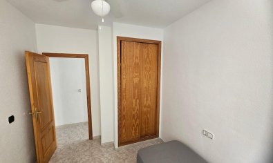 Reventa - Apartamento -
Orihuela Costa - Playa Flamenca