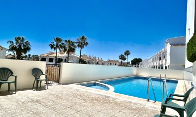 Bestaande bouw - Herenhuis -
Orihuela Costa - La Zenia